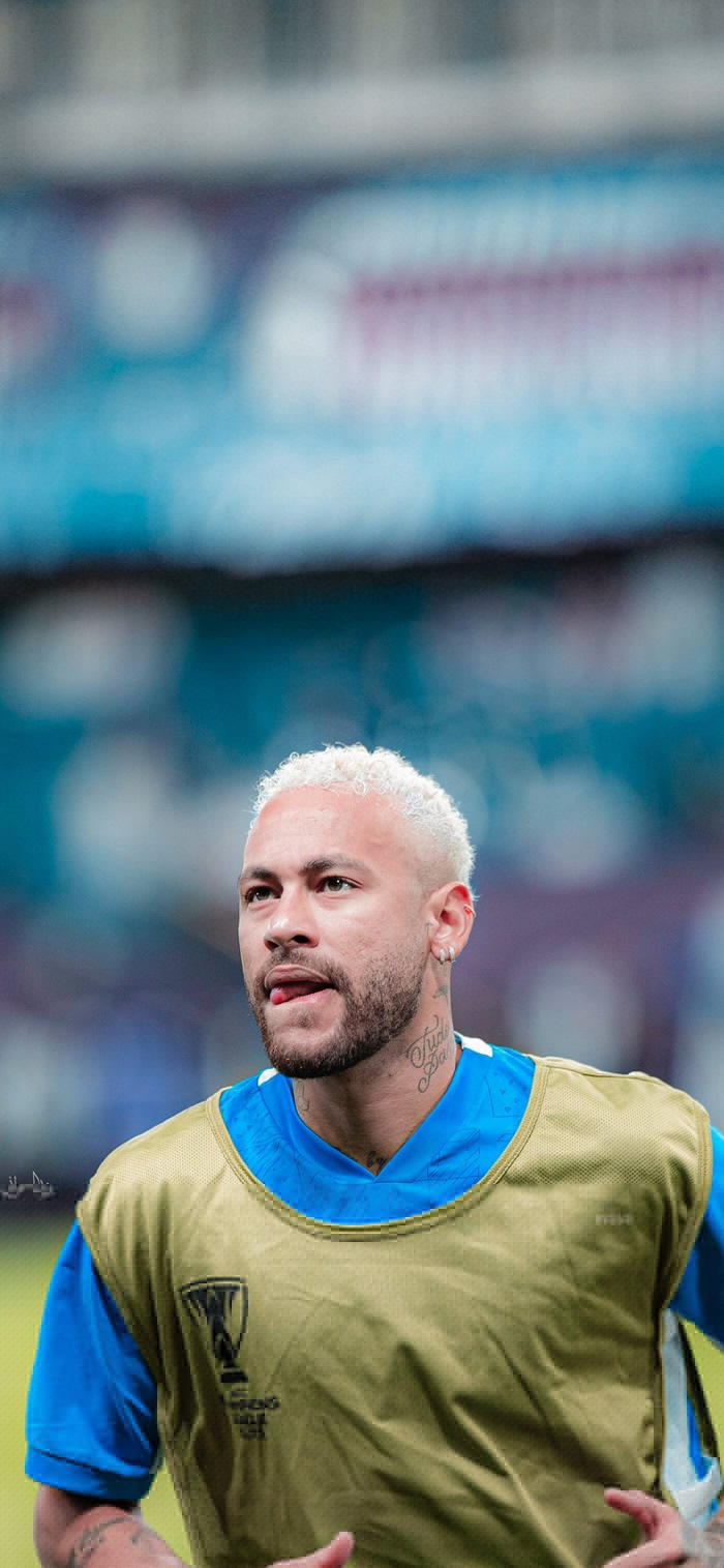 申花迎来2025最后一战，特谢拉、路易斯等多人合同将到期（申花迎战2025收官之战，特谢拉、路易斯等多名球员合同将届满）