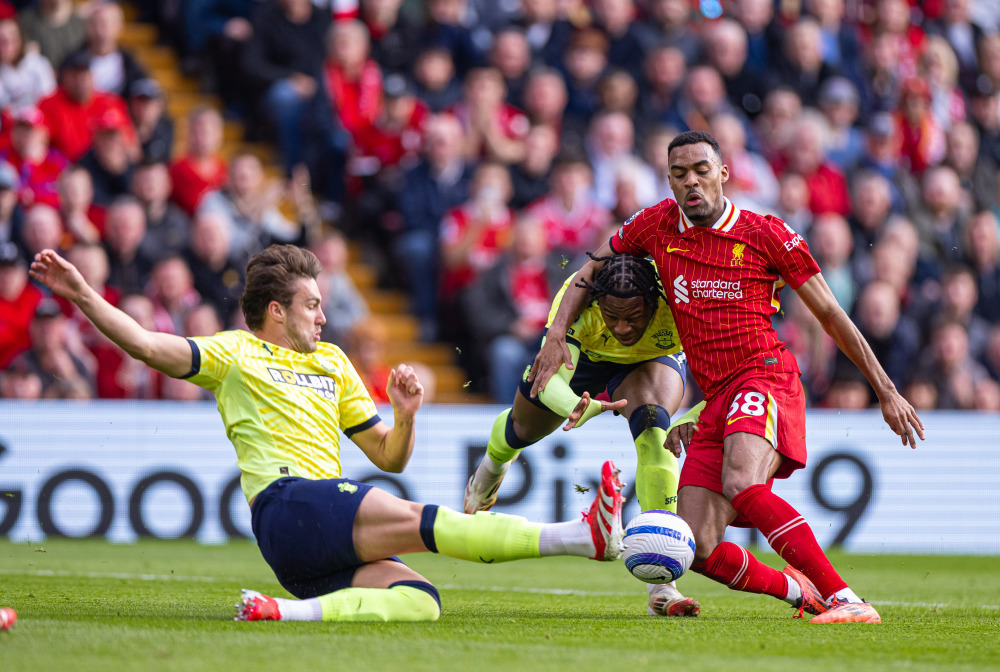 成都客战首尔：成都全主力出战，林加德首发，韦世豪替补（成都客战首尔：全主力出征，林加德先发，韦世豪替补）