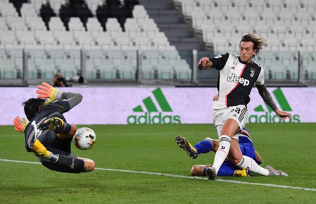 雅克松：目前我是切尔西的球员，如果有变动媒体会提前知道（雅克松：我仍属切尔西，若有变动媒体会先知道）