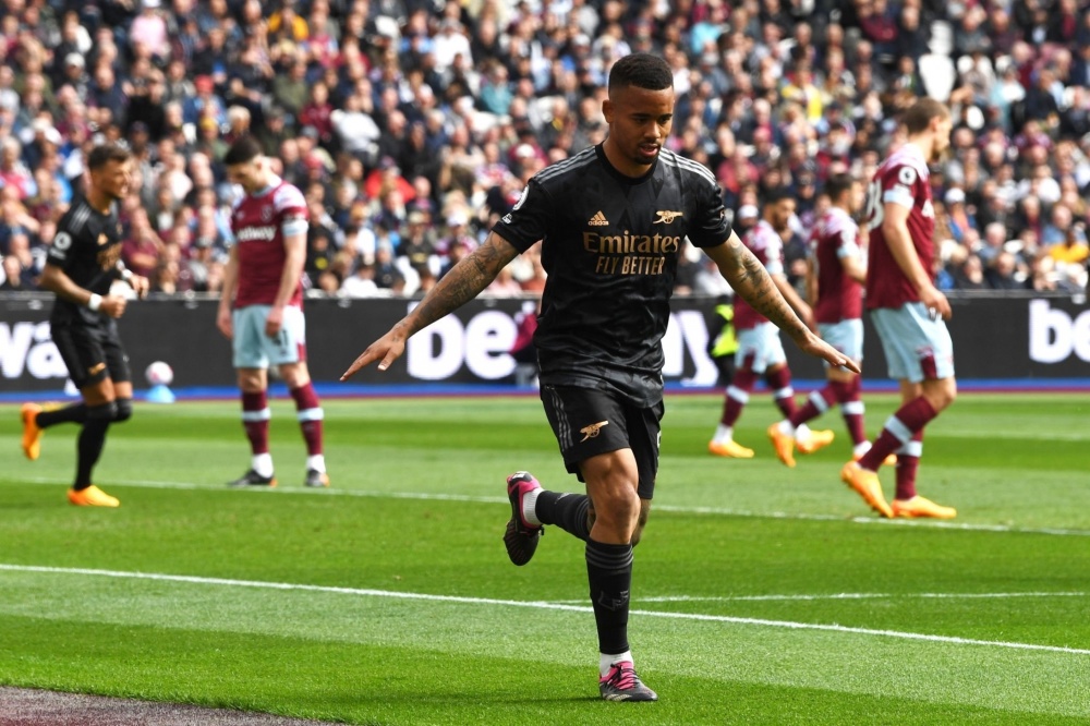 西甲：巴萨锋线爆发 3-0击败塞尔塔（西甲：巴萨火力全开 3-0完胜塞尔塔）