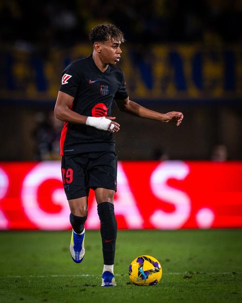 加克波：我很确信我们最终会走出低谷的；若踢橄榄球会踢边翼（加克波：坚信球队终能走出低迷；若改打橄榄球，我会司职边翼）