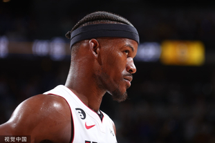 沃尔夫斯堡3-1柏林联合，马耶尔建功，阿穆拉破门（沃尔夫斯堡3-1力擒柏林联合，马耶尔、阿穆拉相继得分）