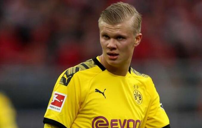 若日尼奥同时斩获欧冠&解放者杯，为达此成就的第15位球员（若日尼奥成史上第15位同时加冕欧冠与解放者杯的球员）