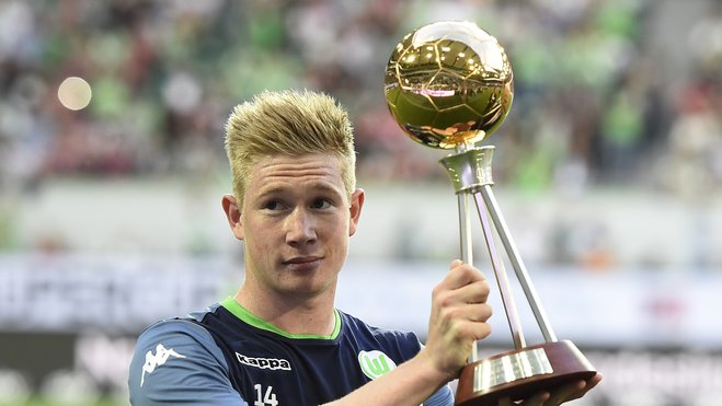 点射得分，凯文-迪克斯成为历史首位在德甲进球的印尼球员（凯文-迪克斯点球破门，成为德甲史上首位进球的印尼球员）